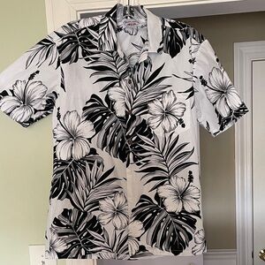 Pacific Legend Brand Black & White Tropical Print Short Sleeve Shirt Men’s M